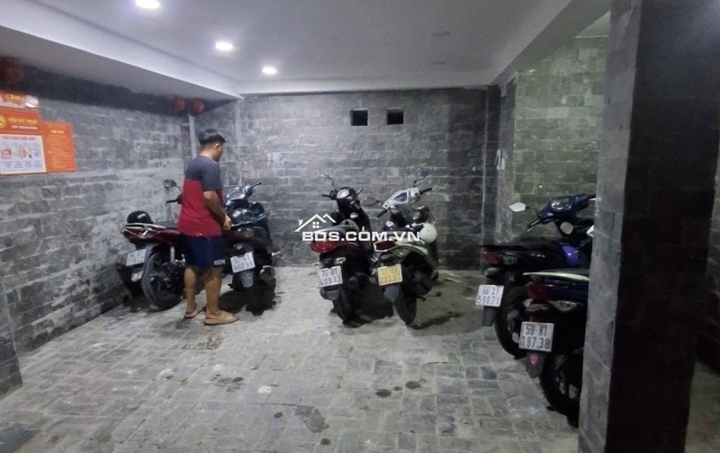 14 CHDV, 4 tầng BTCT, HXH 8M Nguyễn Sơn Tân Phú, 92m2, Ngang 5x18m, giá tốt Chỉ 11.8tỷ TL.